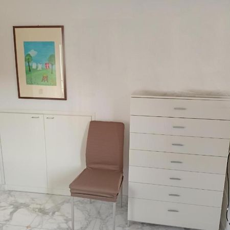 Appartamento 50 Mt Mare Con Parcheggio Riservato Riva Ligure Exterior foto